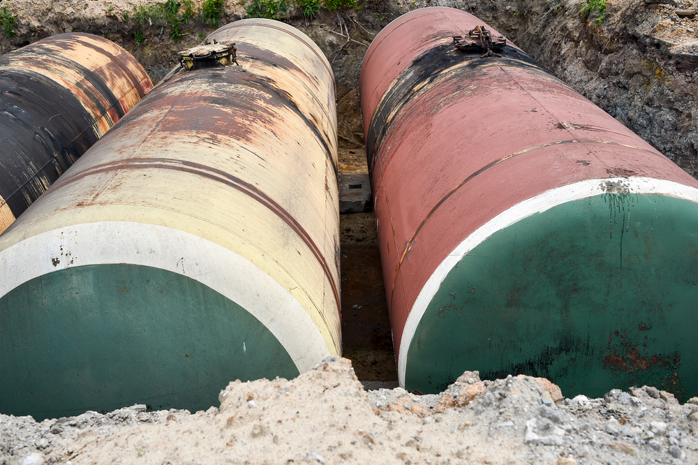 Fiberglass Underground Fuel Storage Tanks: A Guide for the Users