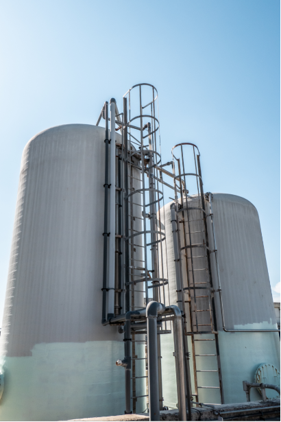 Advantages of Fiberglass Chemical Tanks